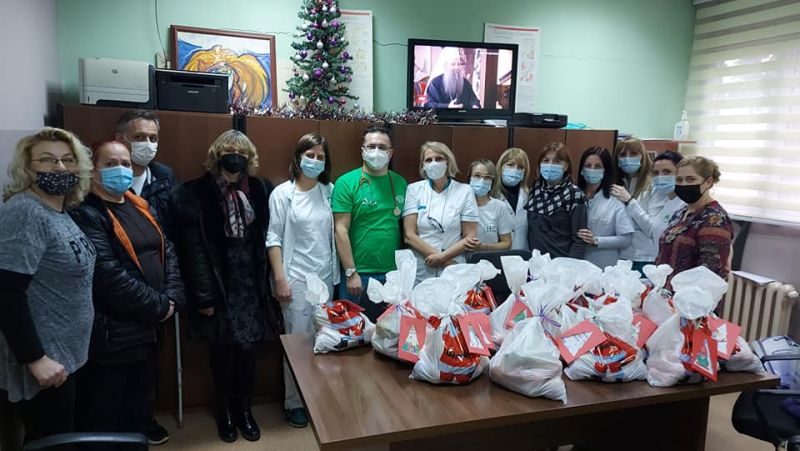 Podela poklona onkološkim pacijentima